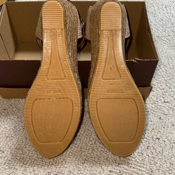 Viscata Satuna Canvas Espadrille Wedges - Picture 4 of 6